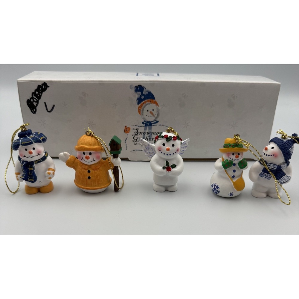 Snowman Gathering Mini Christmas Tree Ornaments Cottage Core New